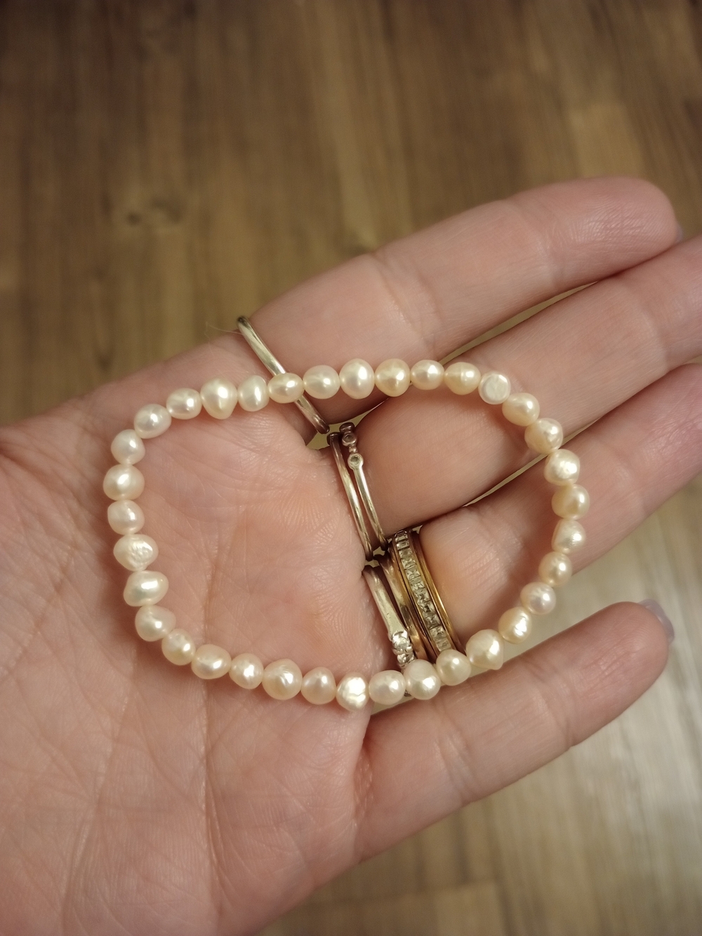 Classic Freshwater Pearl Stretch Bracelet